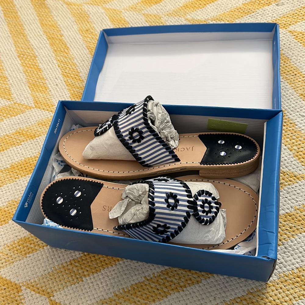 NWT / NIB Jack Rogers pinstripe flats - midnight blue sz 9